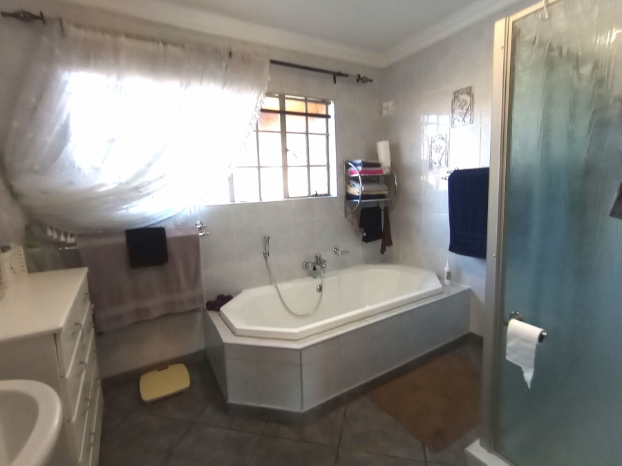 3 Bedroom Property for Sale in Parys Free State